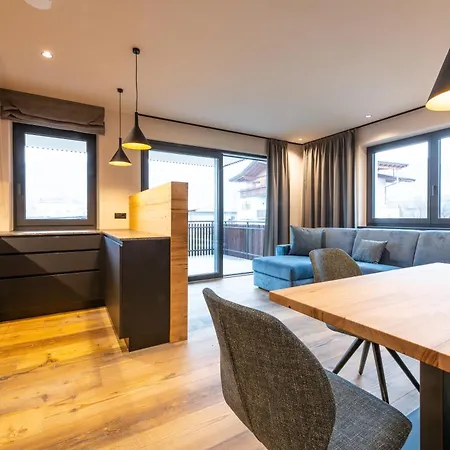 Malojerhof Appartement Lana Buitenkant foto